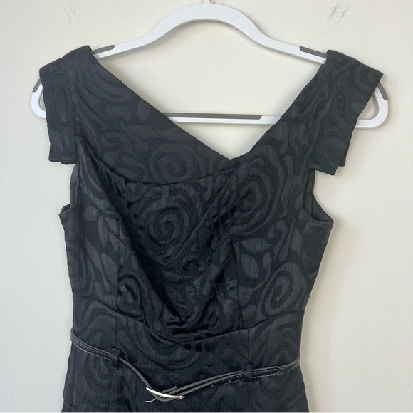 Black Halo Jackie O Belted Sheath Mini Dress Black Patterned - Picture 4 of 8